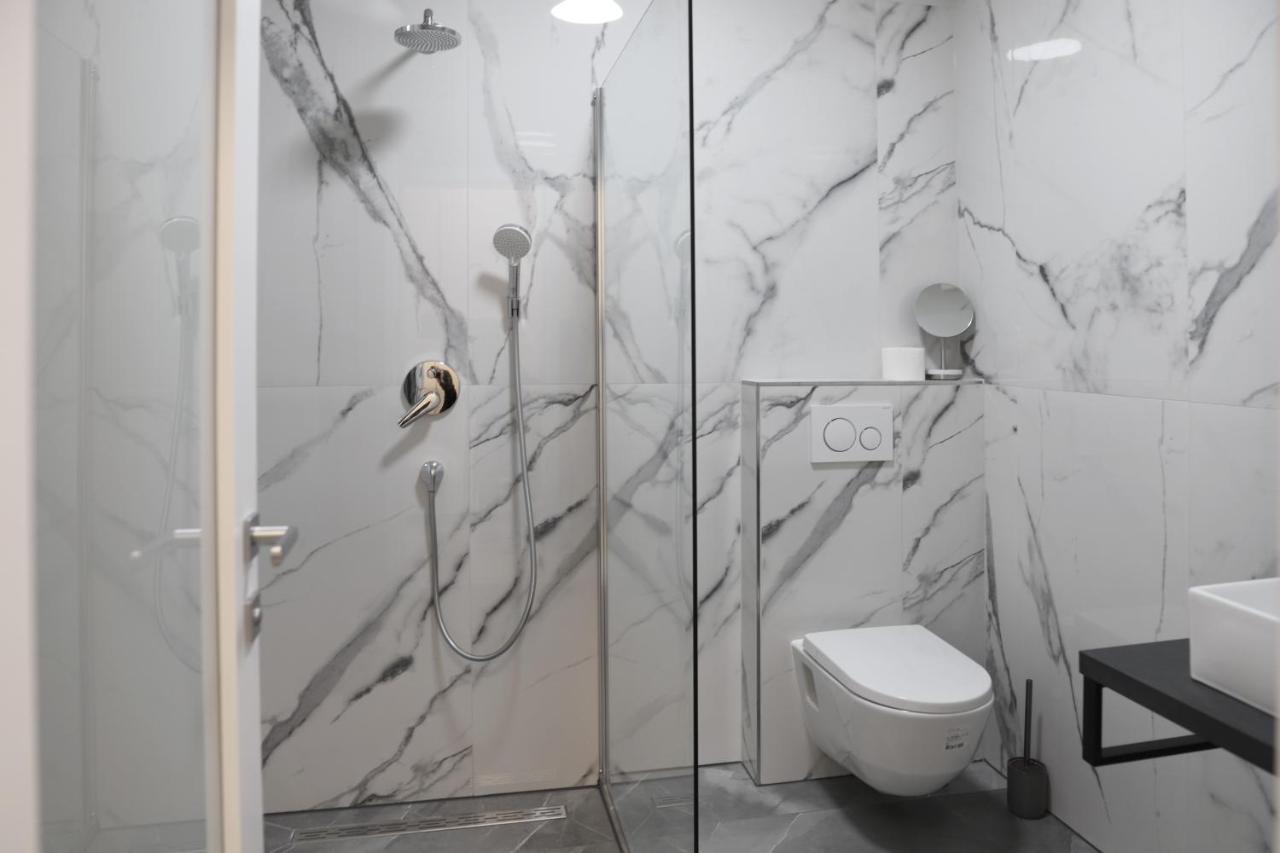 Brand New Apartment With Private Pool Njivice Exterior foto