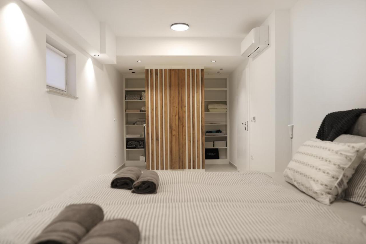 Brand New Apartment With Private Pool Njivice Exterior foto